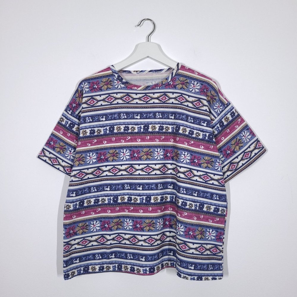 90s Ribbed Patterned Tee - Picture 6 of 7
